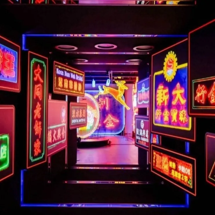 ‘Luminous Neon’ Exhibition